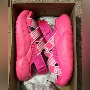 UGG Women's LA Cloud Sandal Wildflower Pink 1110090 Logo size 7